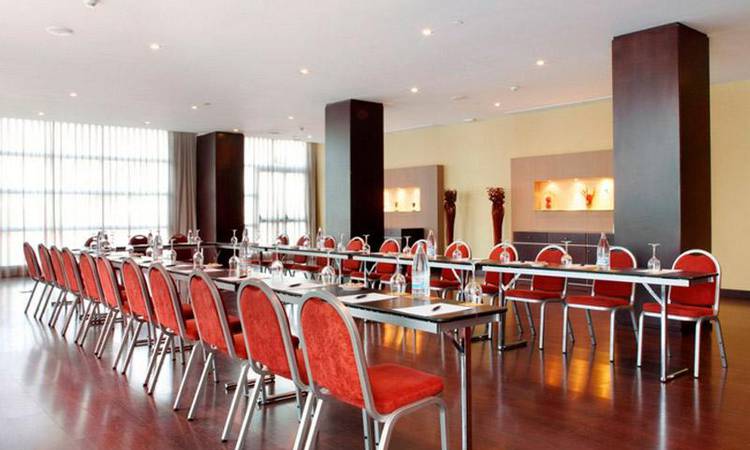 Sala Fórum Hotel ILUNION Fuengirola Fuengirola Sala Fórum Hotel ILUNION Fuengirola Fuengirola